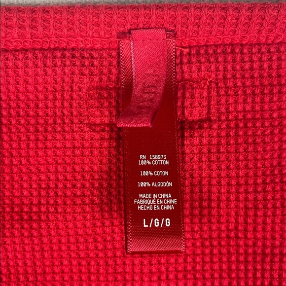 Skims waffle Henley in red
Size: Large - Picture 2 of 4